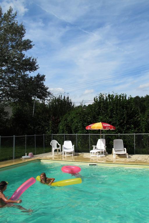 Camping De La Bonnette Caylus Exterior foto